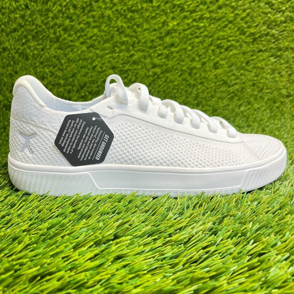 Flux Adapt Trainer White Mens Size 8 Womens Size 9.5 Walking  Minimal Knit Shoes